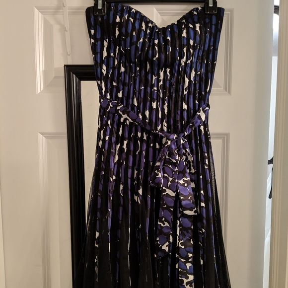 Cache strapless dress - Picture 1 of 8